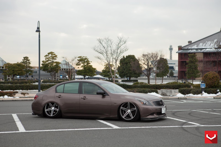 Infiniti G37   CV5