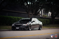   Vossen: Chrysler 300C   Vossen LC-102