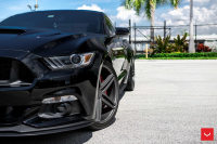   Vossen: Ford Mustang   Vossen CV5