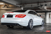   Vossen: Mercedes E-Class   Vossen VPS-310T