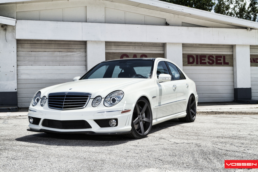 Mercedes Benz E Class   VVSCV3