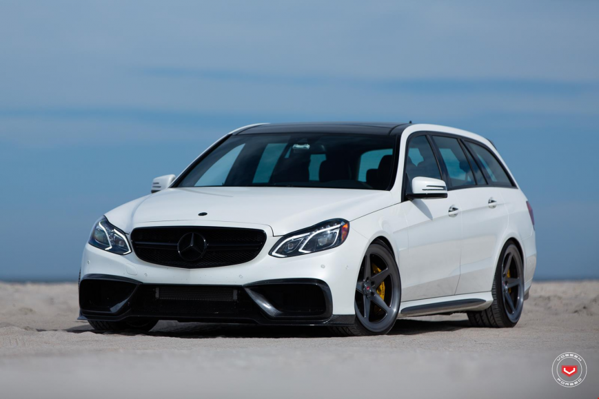 Mercedes Benz E Class   LC101