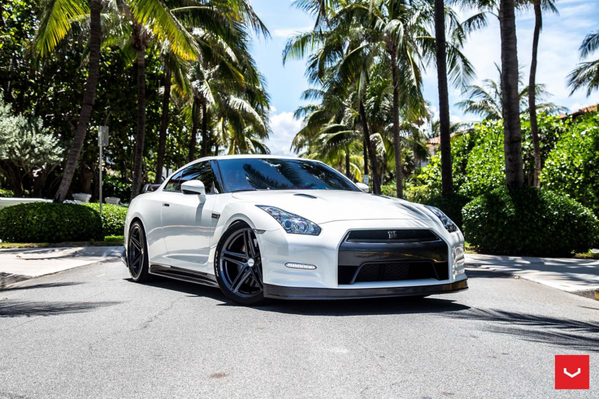 Nissan GTR   VFS5