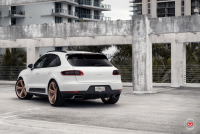   Vossen: Porsche Macan   Vossen CG-210