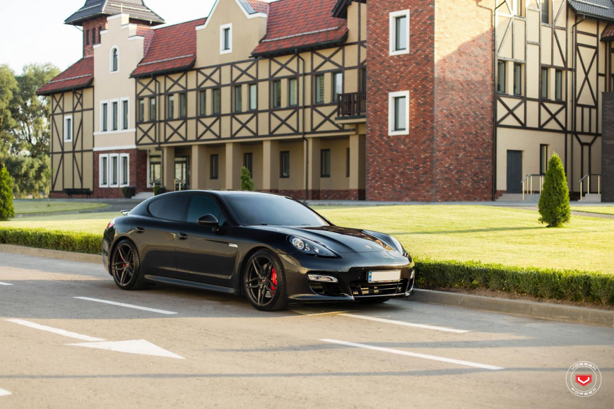 Porsche Panamera   HC-2