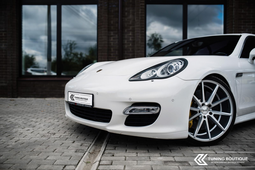 Porsche Panamera   VFS1