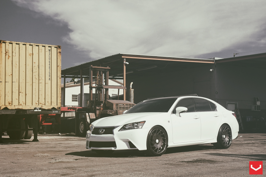 Lexus GS   VLE1