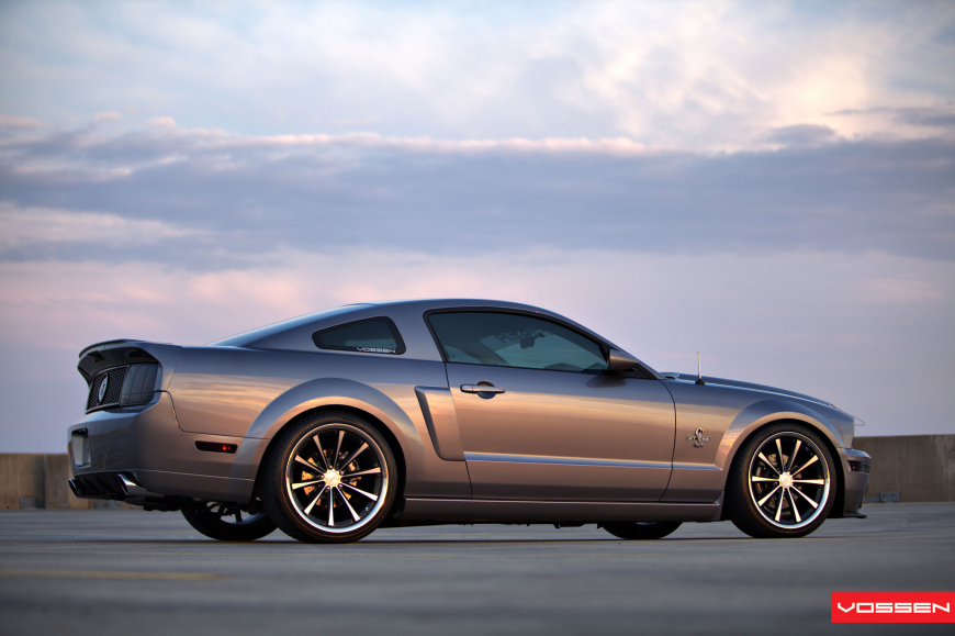 Ford Mustang   VVSCV1