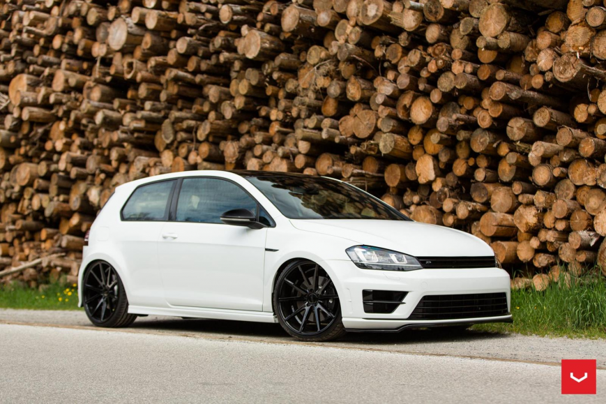 Volkswagen Golf   VFS1