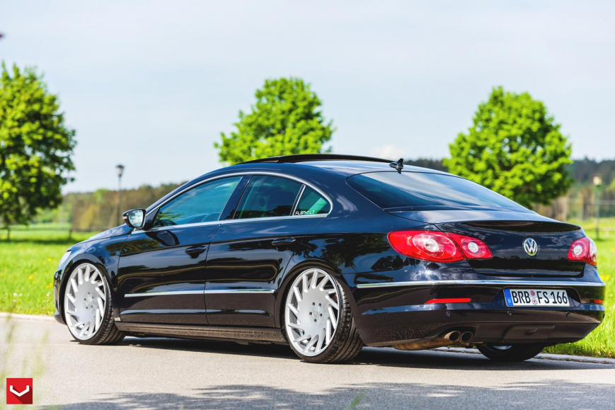 Volkswagen Passat   VLE1